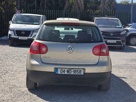 2004 Volkswagen Golf - photo 6
