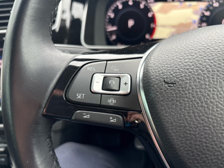 2020 Volkswagen Golf - photo 14