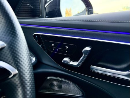2025 Mercedes-Benz E 300 - photo 21
