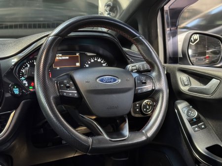 2019 Ford Fiesta - photo 14