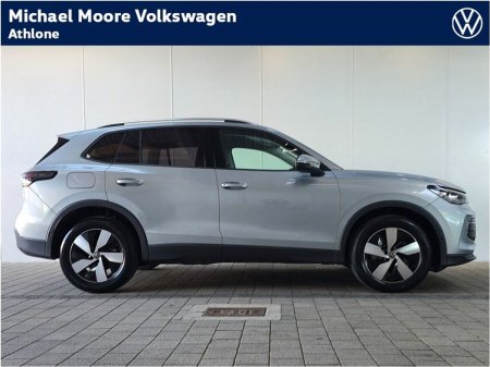 2027 Volkswagen Tiguan - photo 6