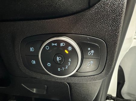2018 Ford Fiesta - photo 22