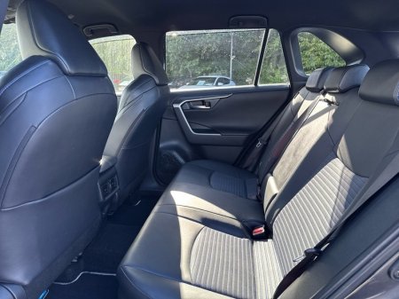 2023 Toyota RAV4 - photo 7