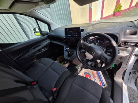 2023 Citroen Berlingo - photo 9