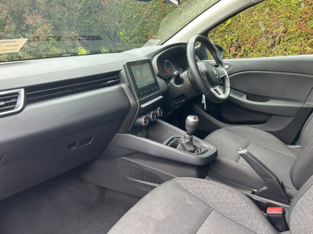 2023 Renault Clio - photo 8