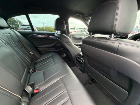 2018 BMW 5-Series - photo 40