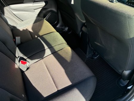 2017 Honda Fit - photo 11