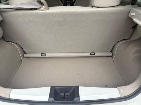 2017 Nissan March - photo 12