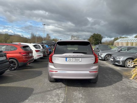 2025 Volvo XC90 - photo 8