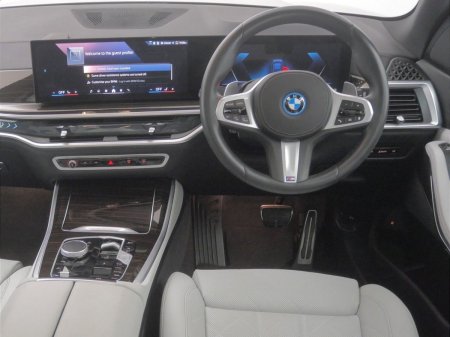 2025 BMW X5 - photo 5