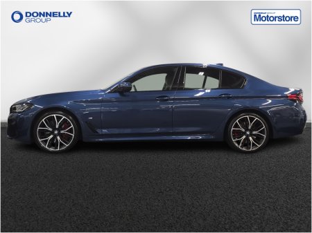 2023 BMW 5-Series - photo 14