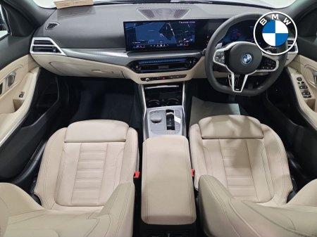 2026 BMW 3-Series - photo 4