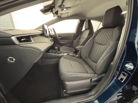 2027 Toyota Corolla - photo 6