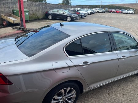 2015 Volkswagen Passat - photo 3