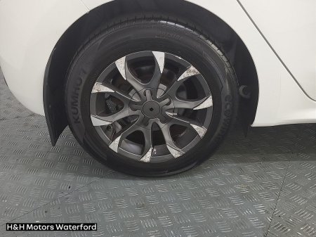 2020 Kia Rio - photo 8