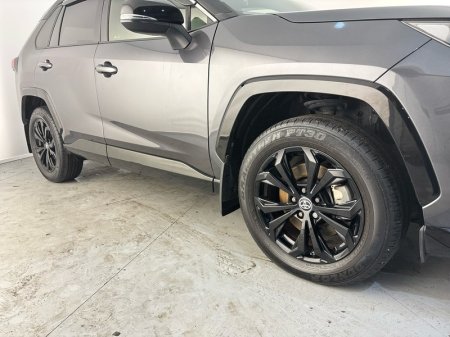 2023 Toyota RAV4 - photo 11