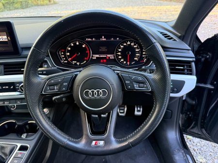 2018 Audi A4 - photo 11