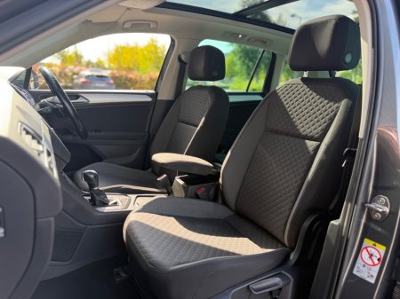 2018 Volkswagen Tiguan - photo 22
