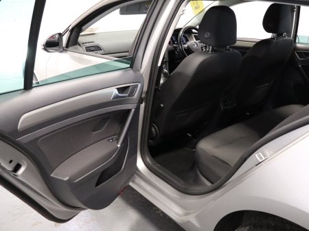 2017 Volkswagen Golf - photo 28