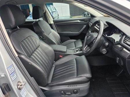 2020 Skoda Superb - photo 17