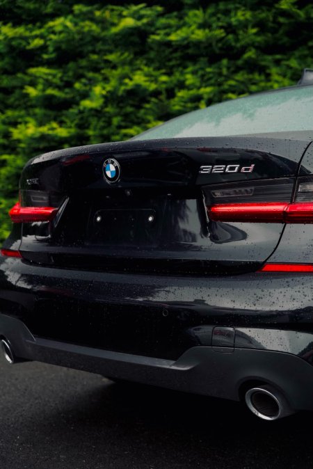 2022 BMW 3-Series - photo 21