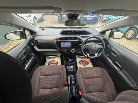 2018 Toyota Aqua - photo 10
