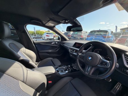 2020 BMW 1-Series - photo 17