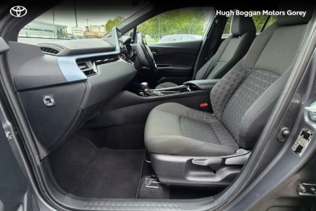 2022 Toyota C-HR - photo 6