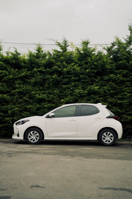 2023 Toyota Yaris - photo 2