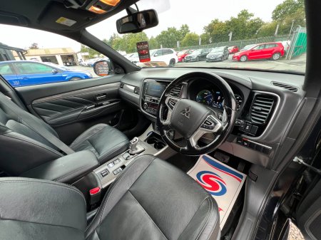 2018 Mitsubishi Outlander - photo 17