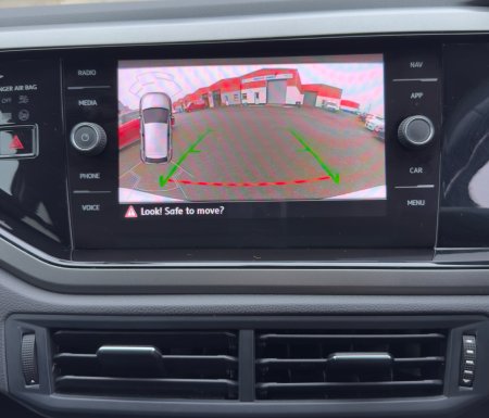 2018 Volkswagen Polo - photo 8