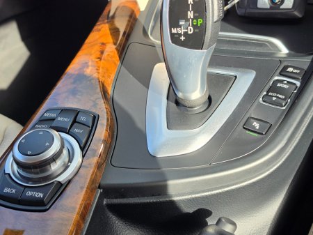 2017 BMW 3-Series - photo 25