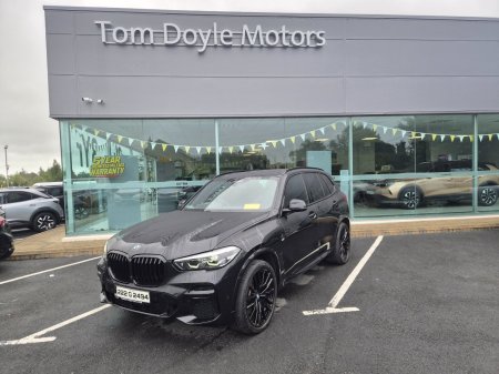 2022 BMW X5 xDrive30d M Sport (MHT)