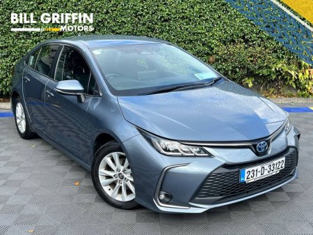2023 Toyota Corolla LUNA 1.8 HYBRID AUTO // VERY LOW MILEAGE // ADAPTIVE CRUISE CONTROL // LANE ASSIST