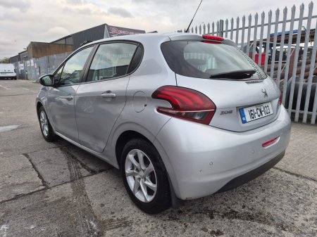 2016 Peugeot 208 - photo 11