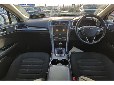 2021 Ford Mondeo - photo 12