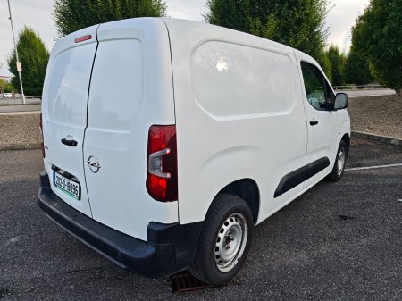 2020 Opel Combo - photo 4
