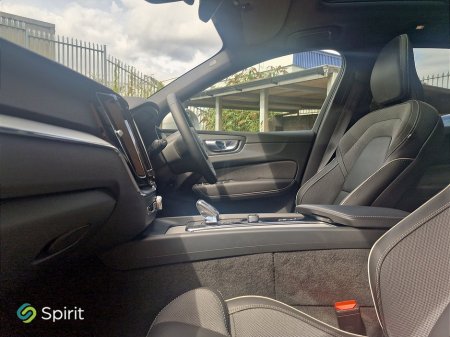 2025 Volvo XC60 - photo 3