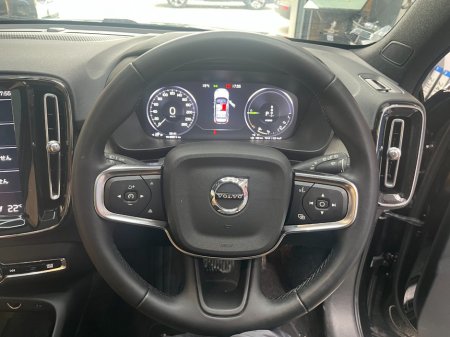 2021 Volvo XC40 - photo 9