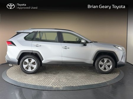 2024 Toyota RAV4 - photo 3