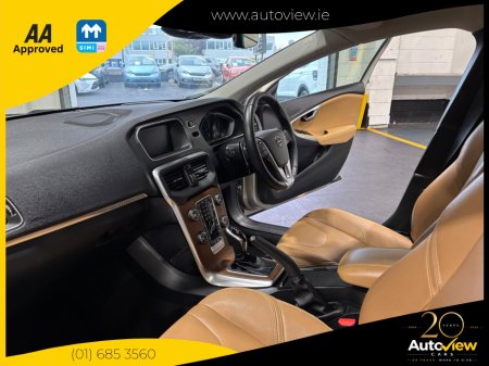 2018 Volvo V40 - photo 17