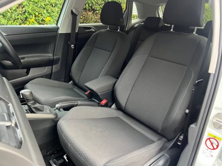 2019 Volkswagen Polo - photo 6
