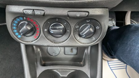 2019 Opel Corsa - photo 11