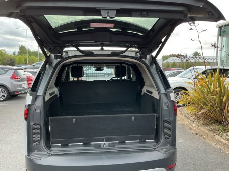 2021 Land Rover Discovery - photo 9