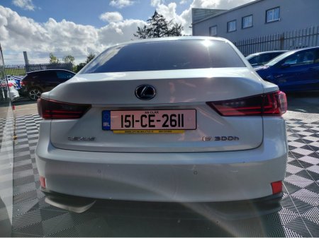 2015 Lexus IS - photo 5