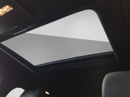 2022 Mercedes-Benz EQC - photo 9