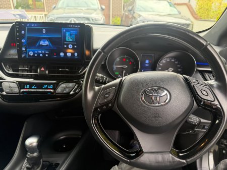 2017 Toyota C-HR - photo 12