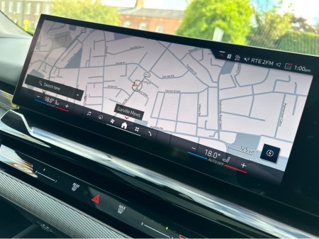 2025 BMW 5-Series - photo 29