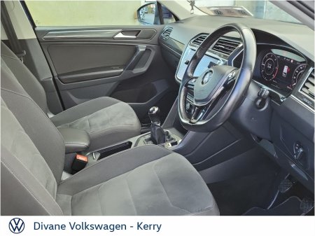 2019 Volkswagen Tiguan - photo 8