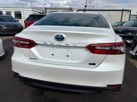 2021 Toyota Camry - photo 15